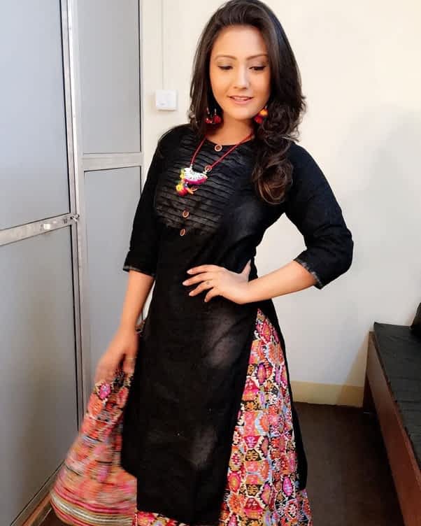 ashika bhatia height