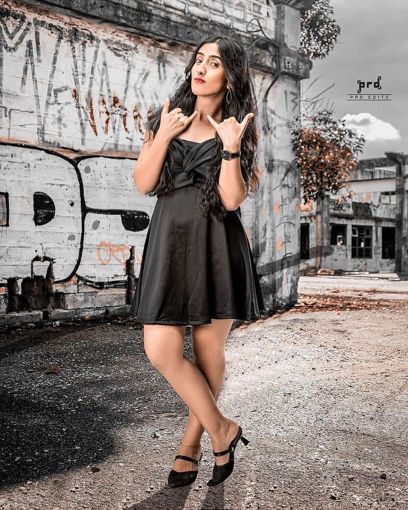 Sameeksha Sud Age, Height, Wiki, Photos, Boyfriend, Family