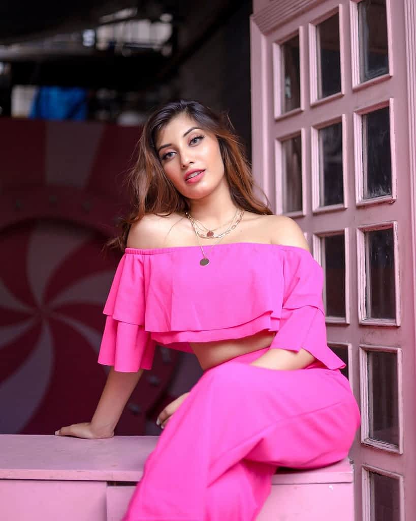 Somya Daundkar (TikTok) Wiki, Age, Religion, Boyfriend & More 4 Somya Daundkar photos