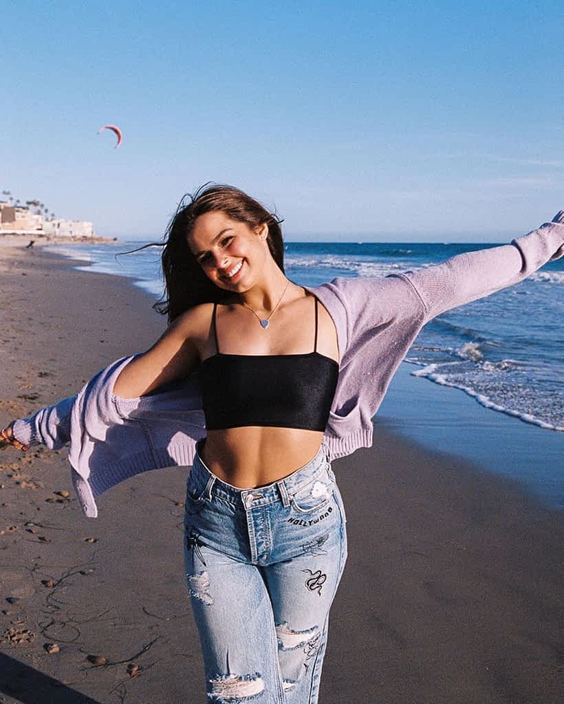20+ Most Stunning Addison Rae Photos